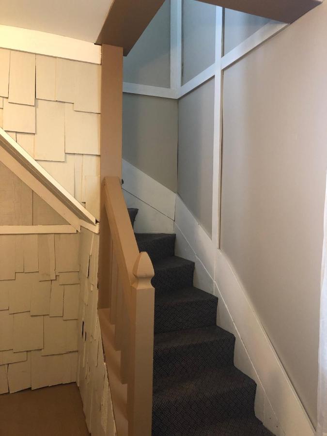 Downtown 2 Bedroom Cottage, Sleeps 6, Walking Distance To Honeywell, Downtown Restaurants, Shopping Wabash Exterior foto