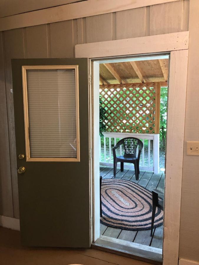 Downtown 2 Bedroom Cottage, Sleeps 6, Walking Distance To Honeywell, Downtown Restaurants, Shopping Wabash Exterior foto