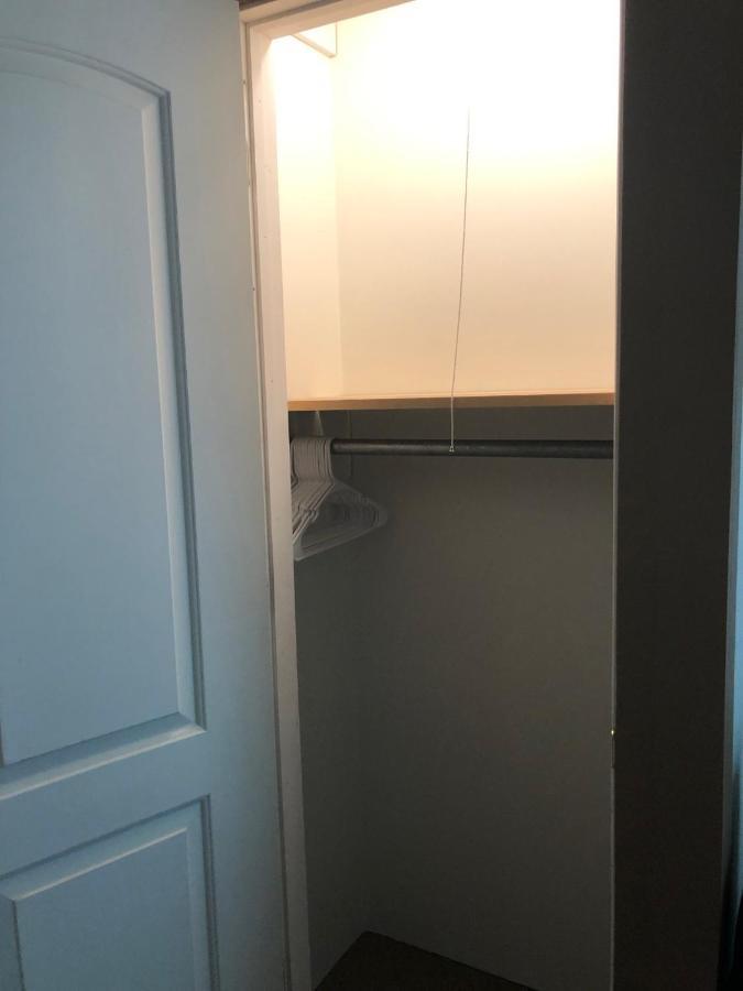 Downtown 2 Bedroom Cottage, Sleeps 6, Walking Distance To Honeywell, Downtown Restaurants, Shopping Wabash Exterior foto